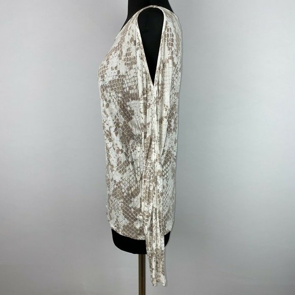 Express M Patterned Gold Accents Top Cold Shoulder Dolman Like Sleeves - Picture 4 of 12